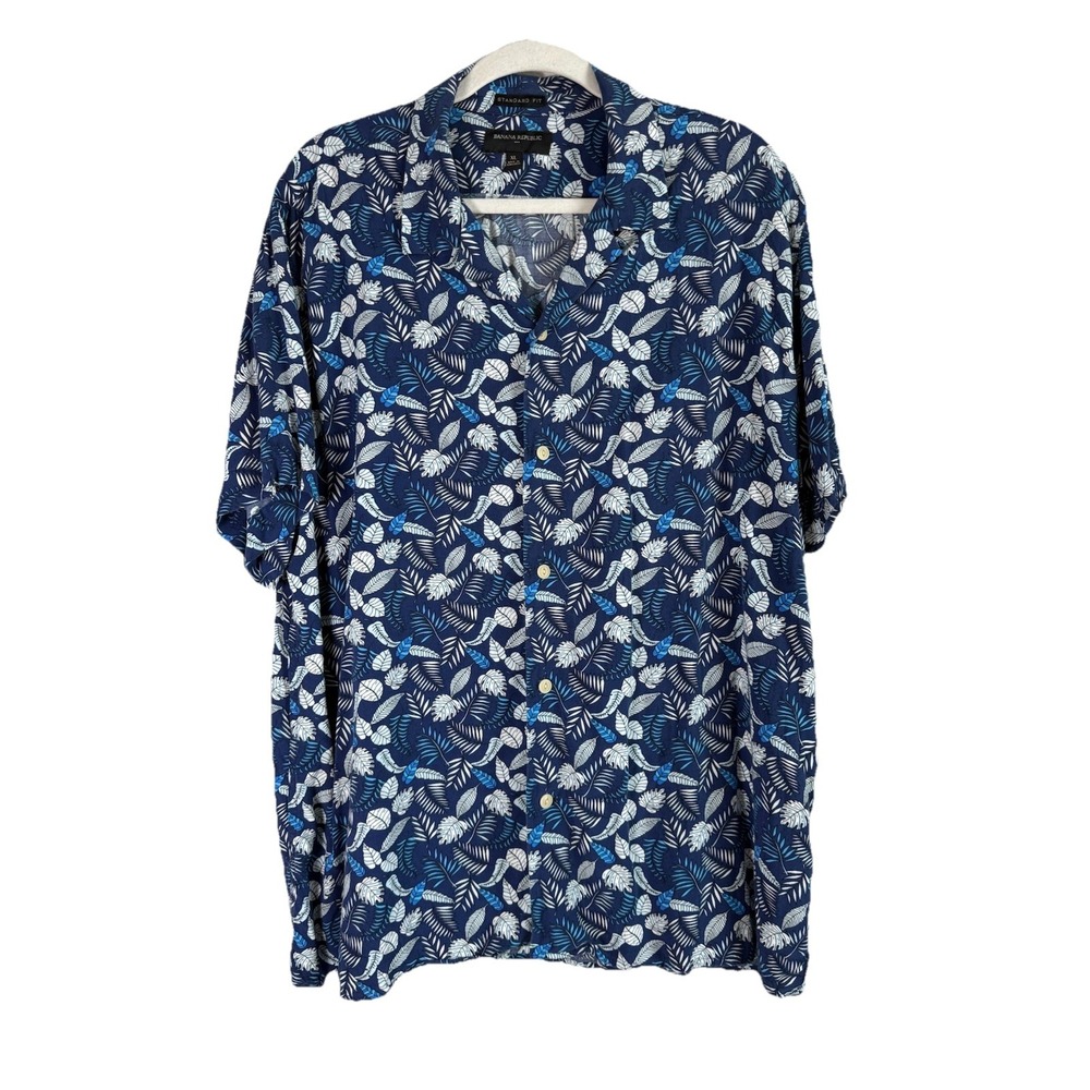 Banana Republic Mens XL Button Shirt Short Sleeve Floral Blue Tropical Hawaiian